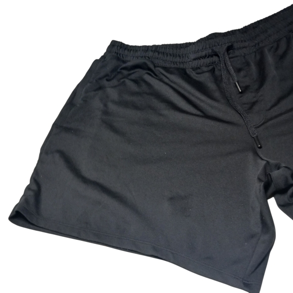 Under Armour Men’s Black Performance Training Shorts - Picture 4 of 11